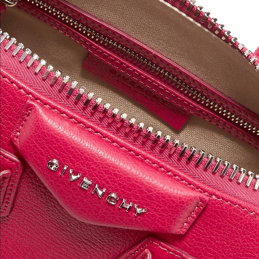 Givenchy Mini Antigona Bag - Picture 6 of 7